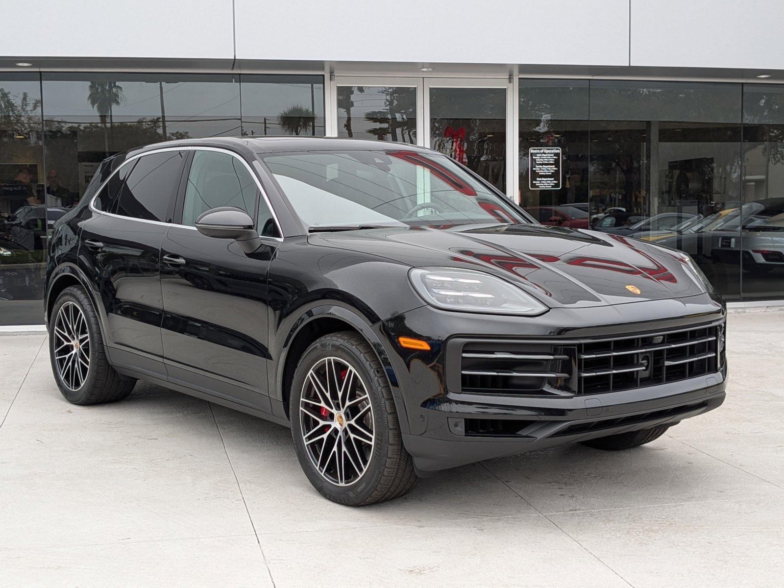 2024 Porsche Cayenne Vehicle Photo in Maitland, FL 32751