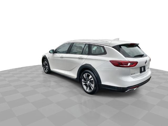 2018 Buick Regal TourX Vehicle Photo in WILLIAMSVILLE, NY 14221-2883