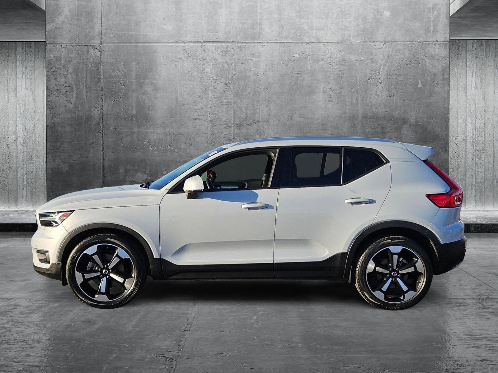 2020 Volvo XC40 Vehicle Photo in MESA, AZ 85206-4395