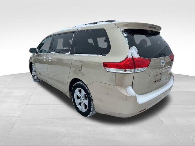 2014 Toyota Sienna Vehicle Photo in MEDINA, OH 44256-9631