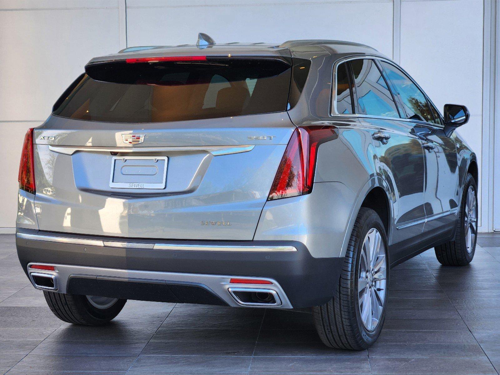 2025 Cadillac XT5 Vehicle Photo in HOUSTON, TX 77079-1502