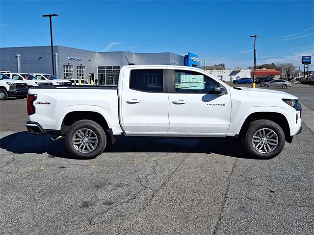 2024 Chevrolet Colorado Vehicle Photo in BERLIN, MD 21811-1121