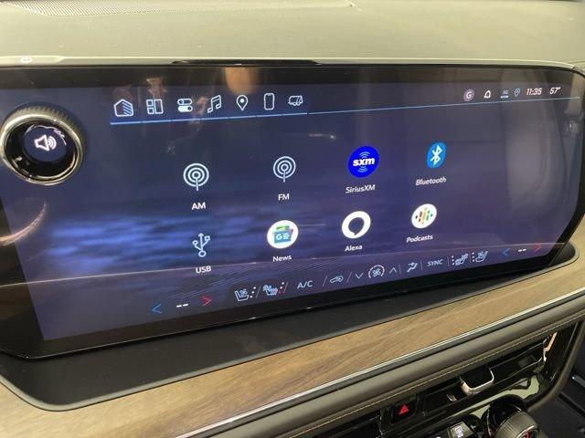 2025 Chevrolet Tahoe Vehicle Photo in PHOENIX, AZ 85014-3381