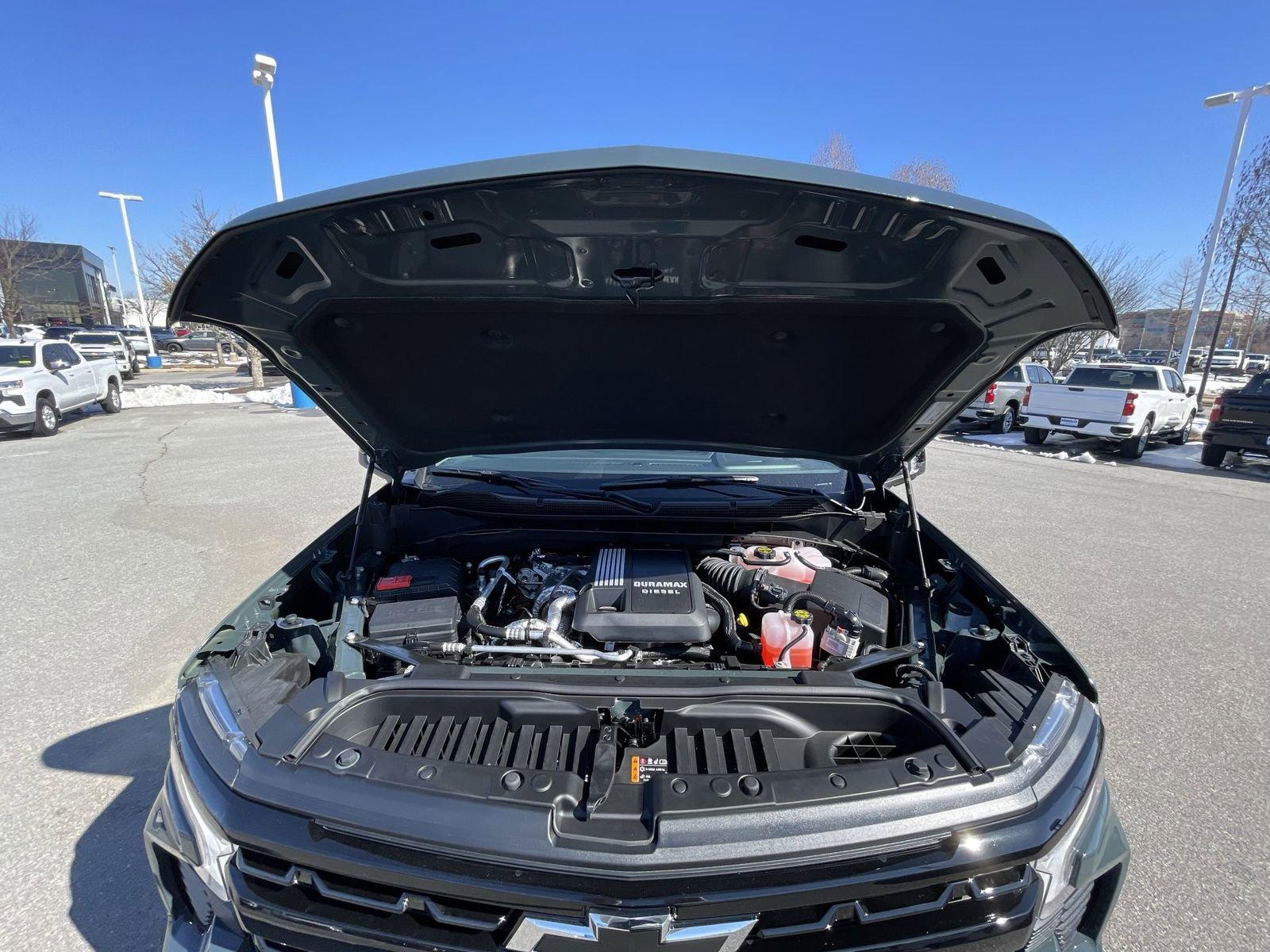 2025 Chevrolet Silverado 1500 Vehicle Photo in BENTONVILLE, AR 72712-4322