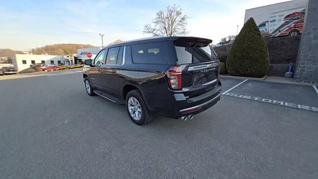 2023 Chevrolet Suburban Vehicle Photo in Pleasant Hills, PA 15236