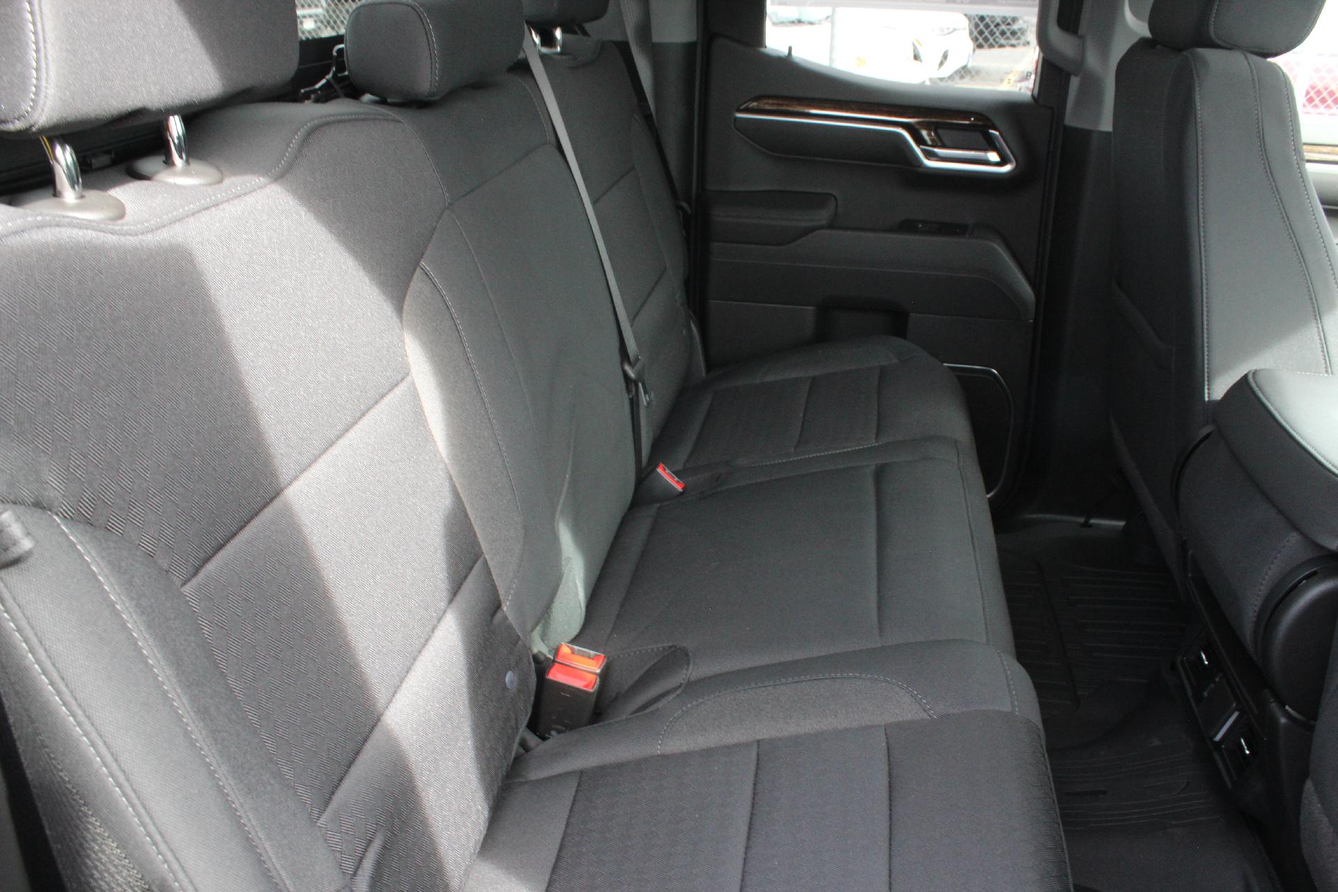 2025 GMC Sierra 1500 Vehicle Photo in AURORA, CO 80012-4011