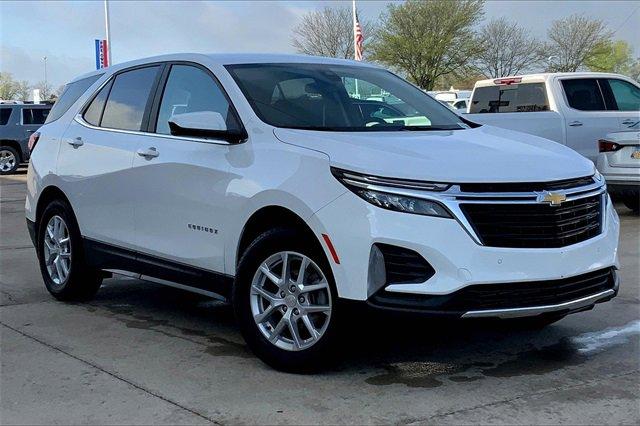 2023 Chevrolet Equinox Vehicle Photo in TOPEKA, KS 66609-0000