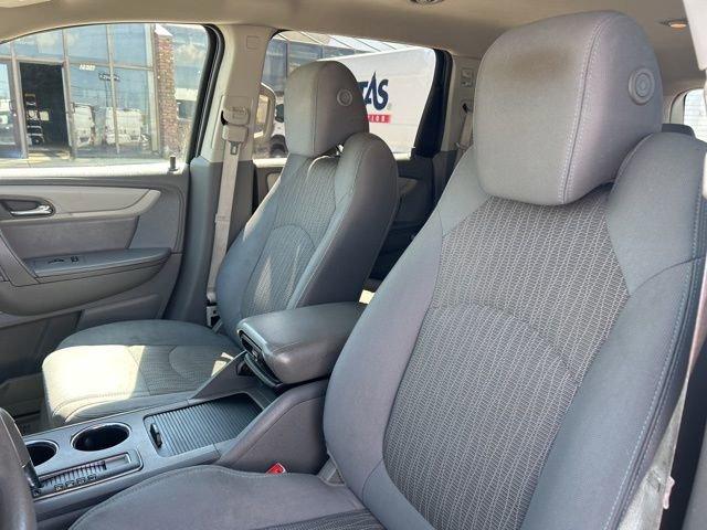2015 Chevrolet Traverse Vehicle Photo in MEDINA, OH 44256-9631