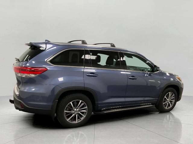 2018 Toyota Highlander Vehicle Photo in Appleton, WI 54913