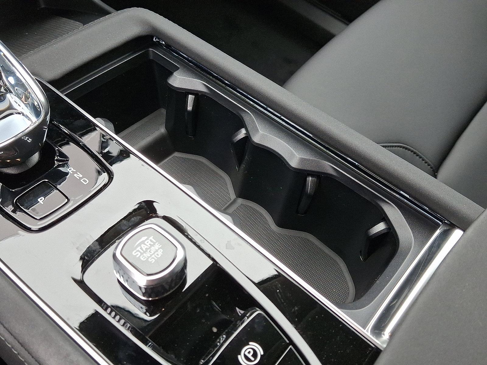 2026 Volvo XC90 Vehicle Photo in Trevose, PA 19053