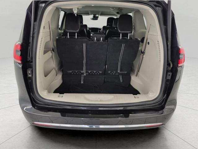 2023 Chrysler Pacifica Vehicle Photo in Neenah, WI 54956