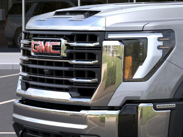 2025 GMC Sierra 2500 HD Vehicle Photo in WATERTOWN, CT 06795-3318