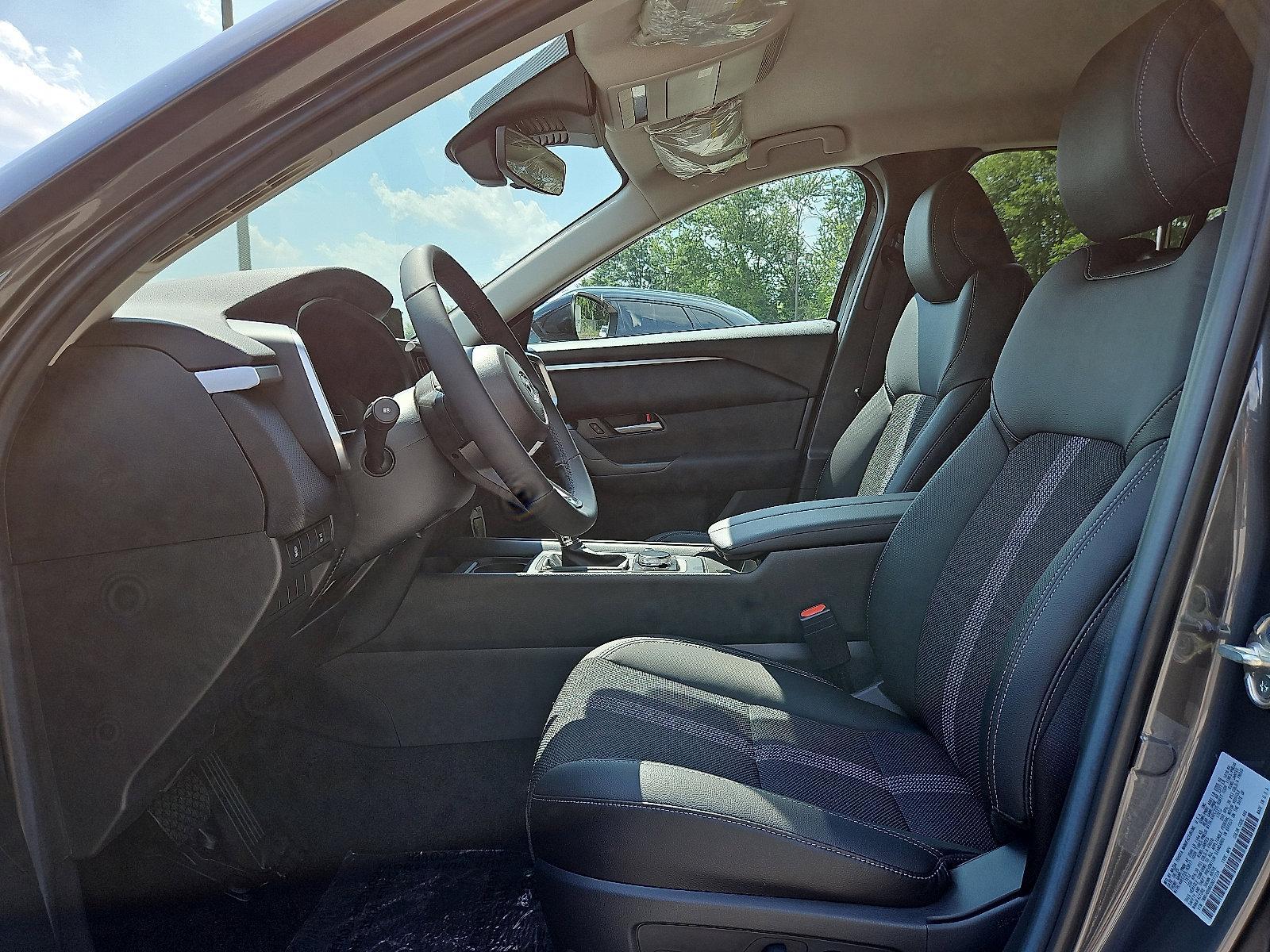 2025 Mazda CX-50 Vehicle Photo in Trevose, PA 19053