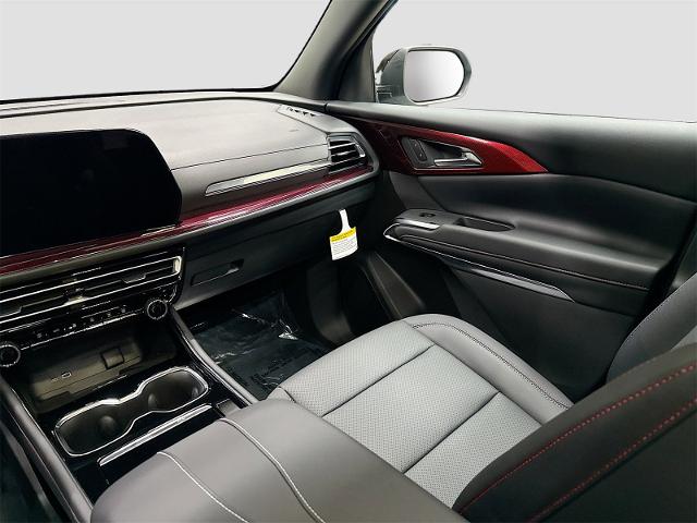 2026 Chevrolet Traverse Vehicle Photo in EVERETT, WA 98203-5662