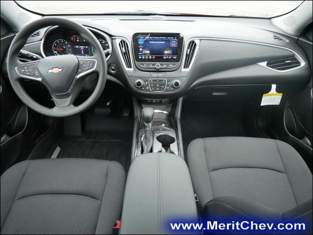 2024 Chevrolet Malibu Vehicle Photo in MAPLEWOOD, MN 55119-4794