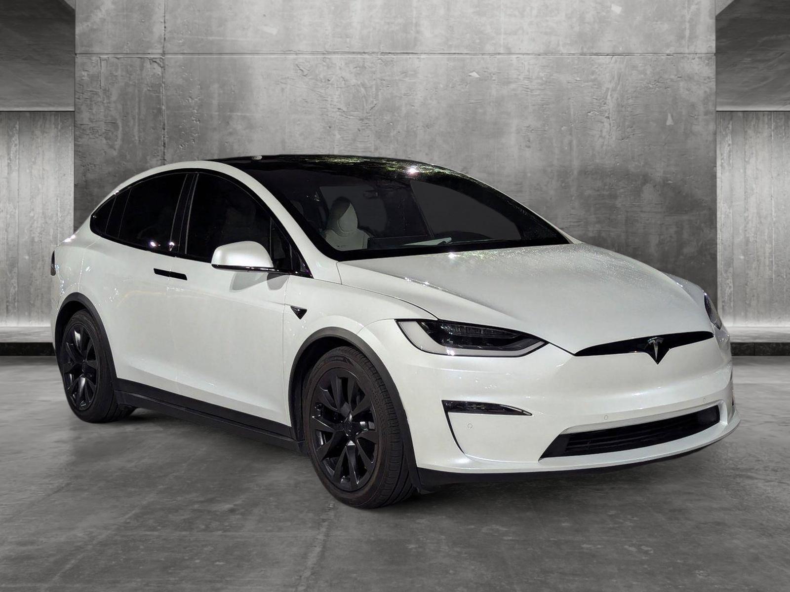 2022 Tesla Model X Vehicle Photo in Fort Lauderdale, FL 33316