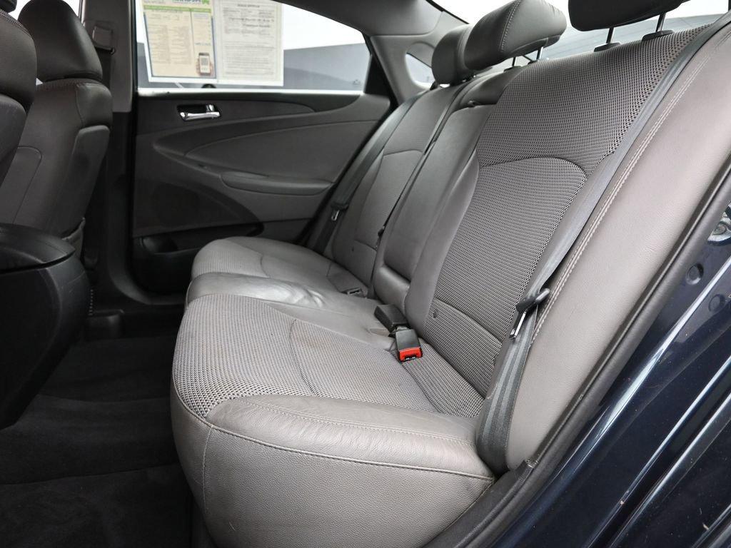 2012 Hyundai SONATA Vehicle Photo in Cedar Rapids, IA 52402