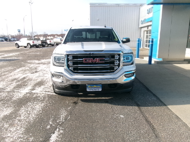 Used 2018 GMC Sierra 1500 SLT with VIN 3GTU2NEJ8JG519353 for sale in Wahpeton, ND