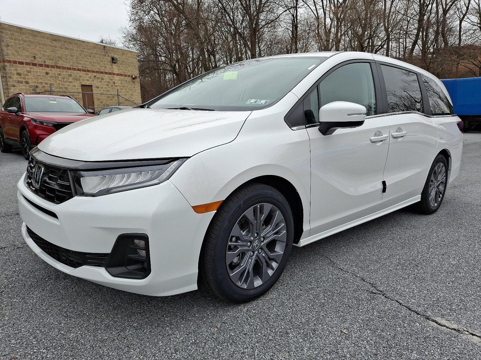 2025 Honda Odyssey Vehicle Photo in Harrisburg, PA 17111