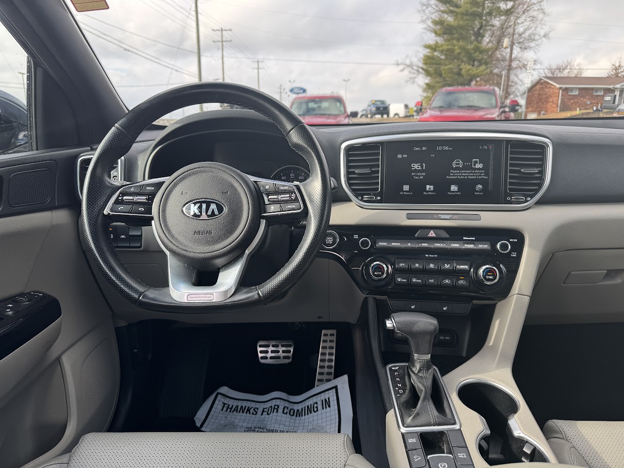 2020 Kia Sportage Vehicle Photo in BOONVILLE, IN 47601-9633