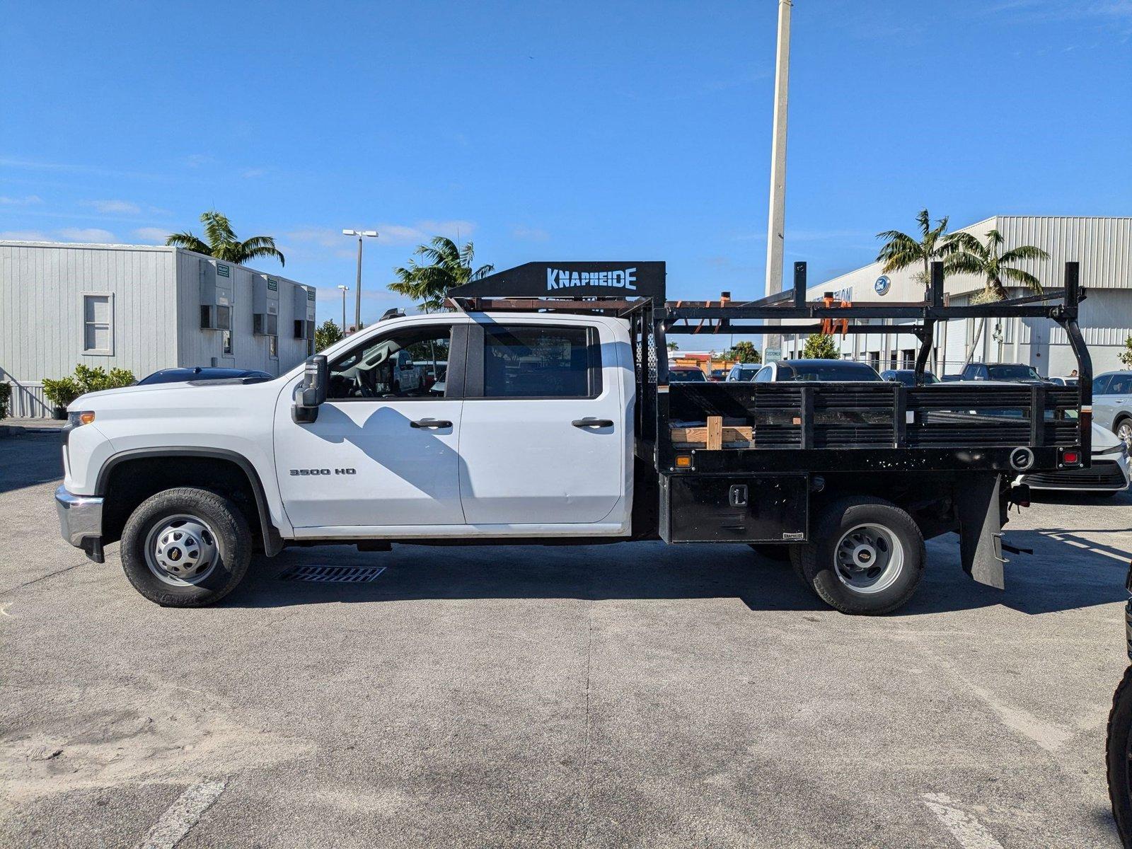 2021 Chevrolet Silverado 3500 HD CC Vehicle Photo in Miami, FL 33015