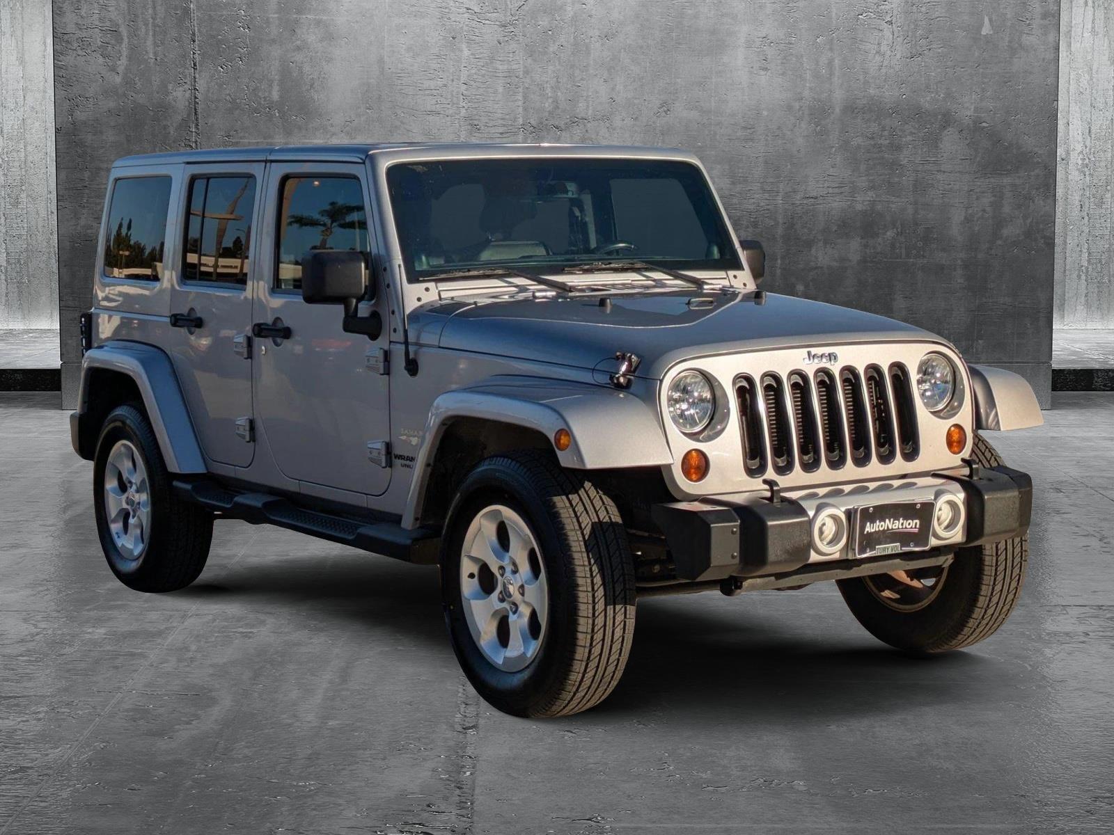 2013 Jeep Wrangler Unlimited Vehicle Photo in Tustin, CA 92782