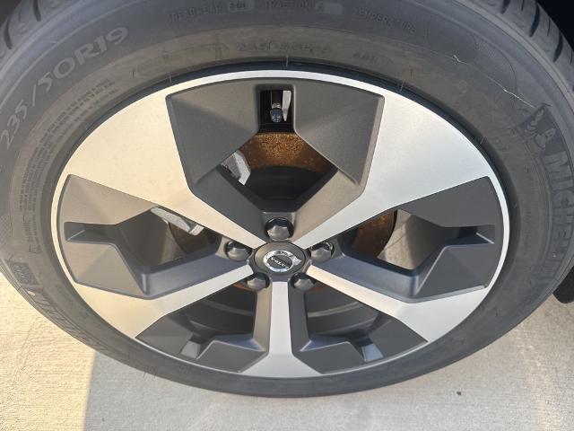 2025 Volvo XC40 Vehicle Photo in Grapevine, TX 76051