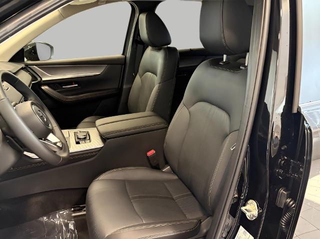 2025 Mazda CX-70 Vehicle Photo in Green Bay, WI 54304