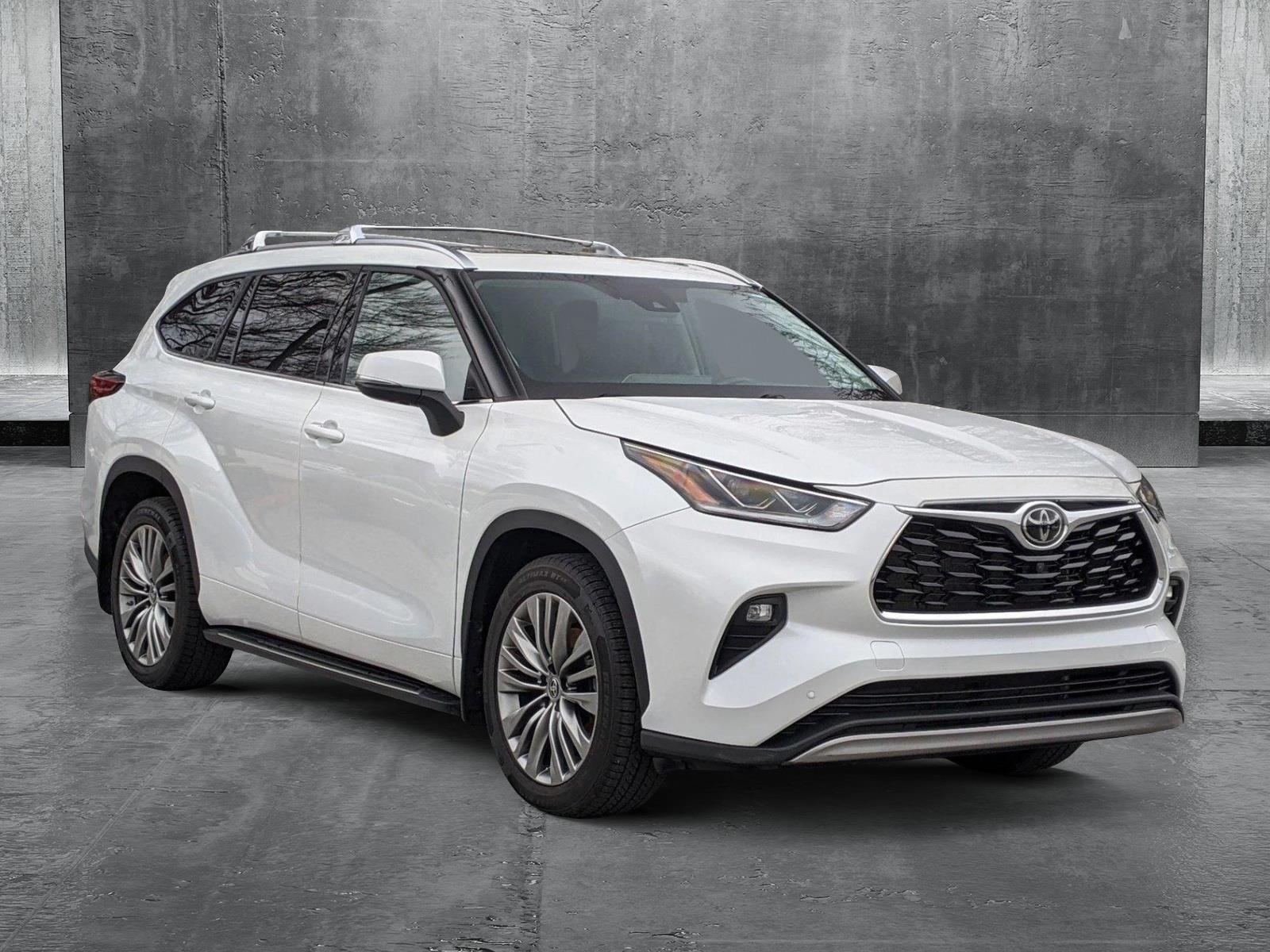 2022 Toyota Highlander Vehicle Photo in Cockeysville, MD 21030