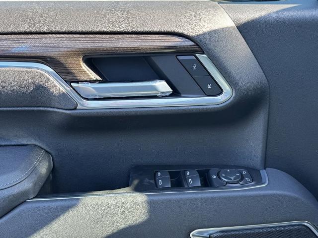 2025 Chevrolet Silverado 1500 Vehicle Photo in GARDNER, MA 01440-3110