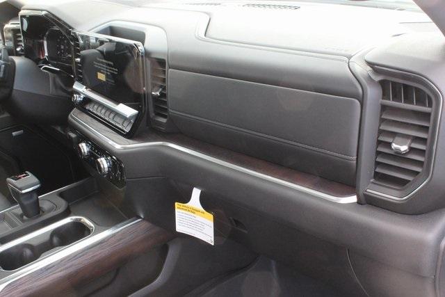 2025 GMC Sierra 1500 Vehicle Photo in AURORA, CO 80012-4011