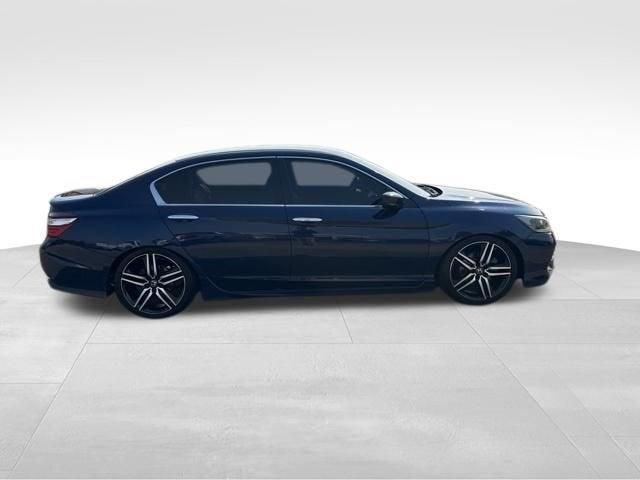 2017 Honda Accord Sedan Vehicle Photo in Gaffney, SC 29341
