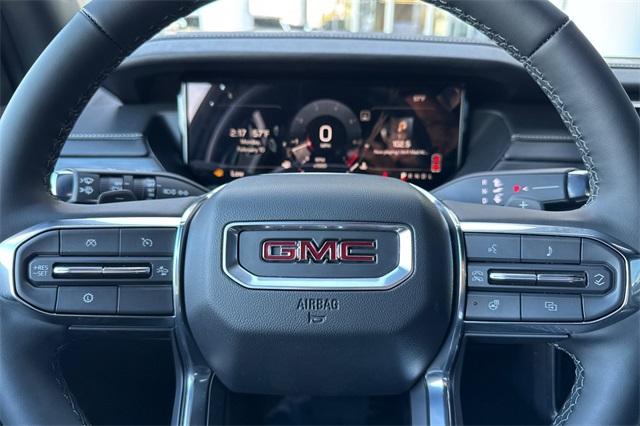 2025 GMC Acadia Vehicle Photo in ELK GROVE, CA 95757-8703