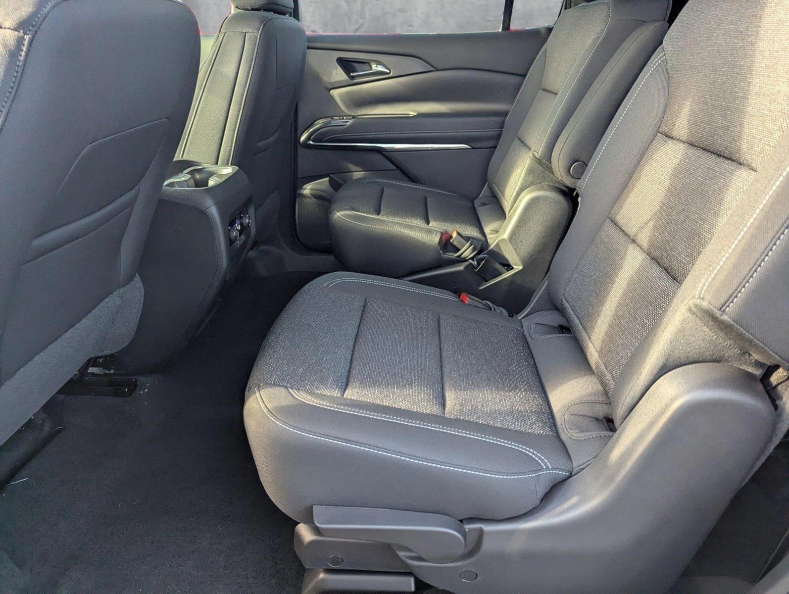 2025 Chevrolet Traverse Vehicle Photo in GREENACRES, FL 33463-3207