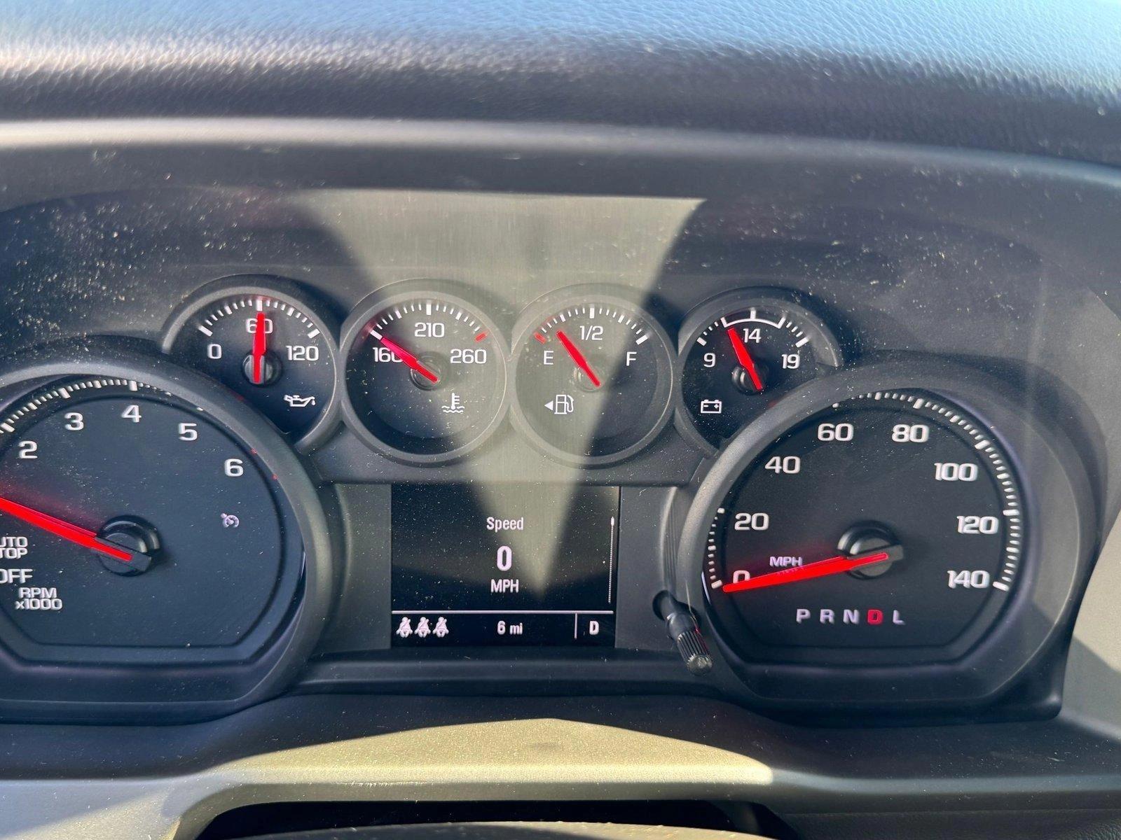 2025 Chevrolet Silverado 1500 Vehicle Photo in GREENACRES, FL 33463-3207