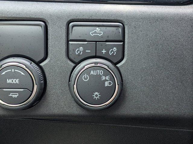 2024 Chevrolet Silverado 1500 Vehicle Photo in BRUNSWICK, GA 31525-1881
