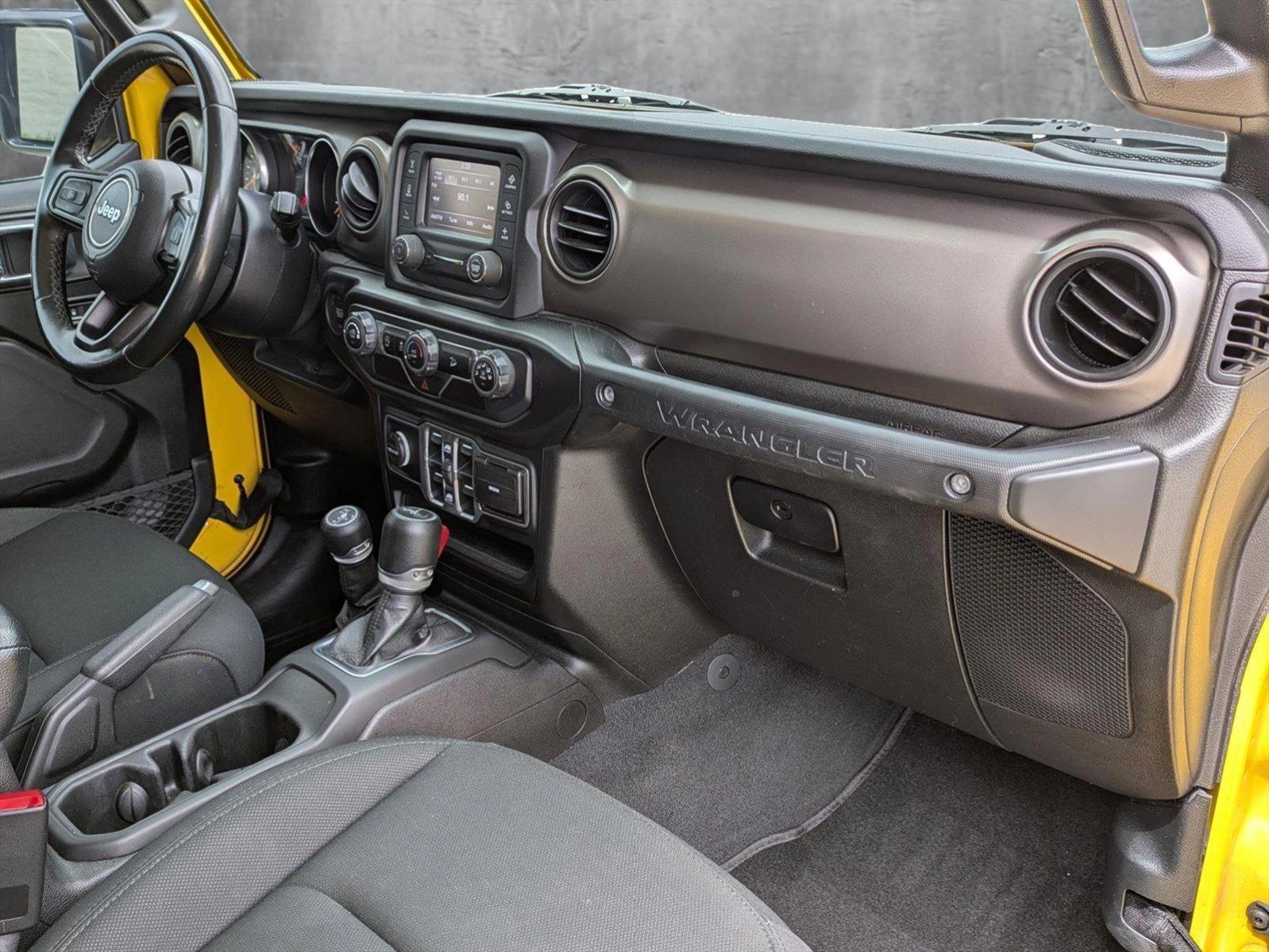 2020 Jeep Wrangler Unlimited Vehicle Photo in Tustin, CA 92782