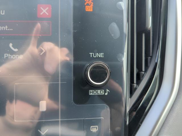 2025 Subaru Outback Vehicle Photo in Green Bay, WI 54304