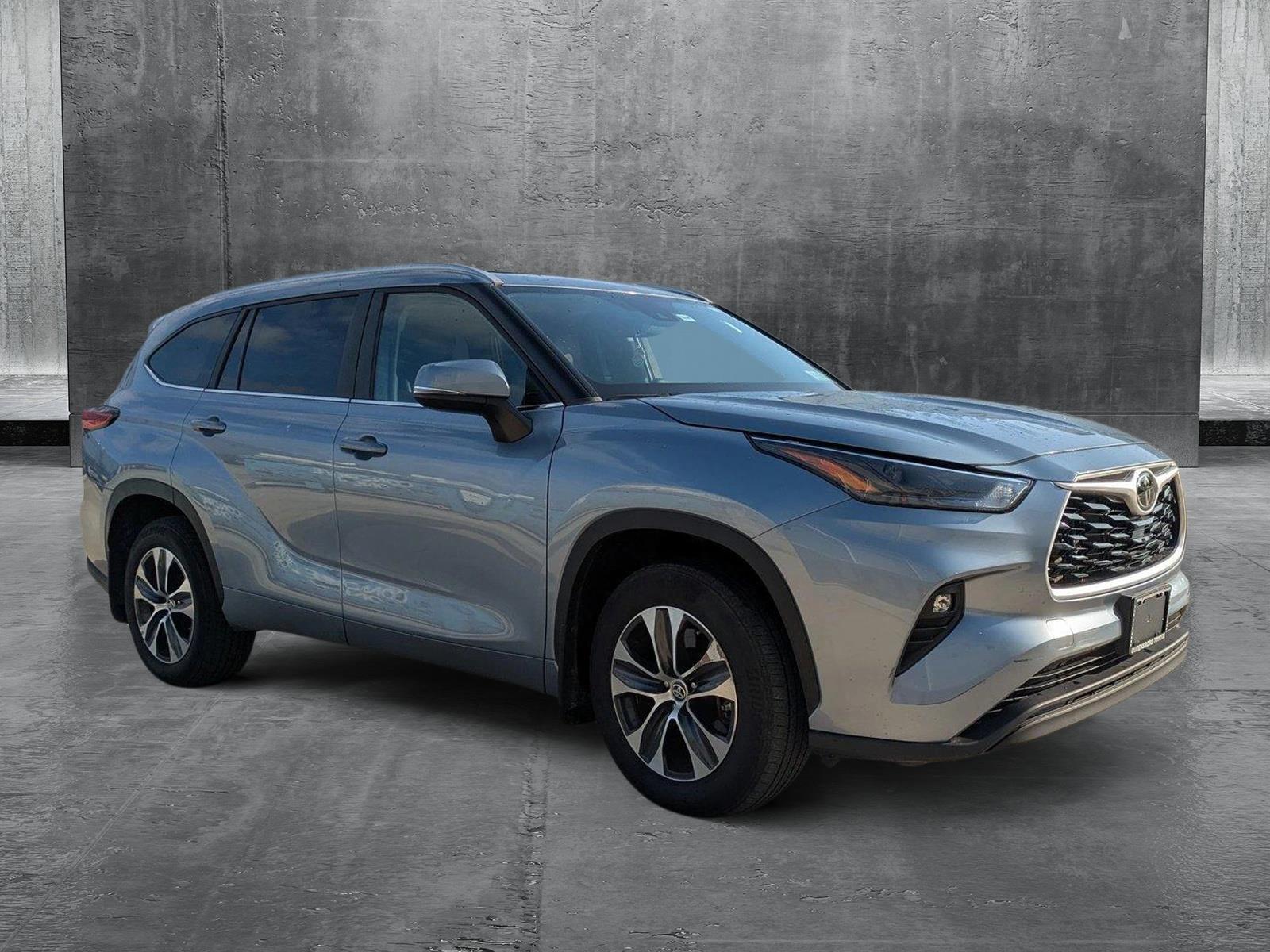 2023 Toyota Highlander Vehicle Photo in Winter Park, FL 32792