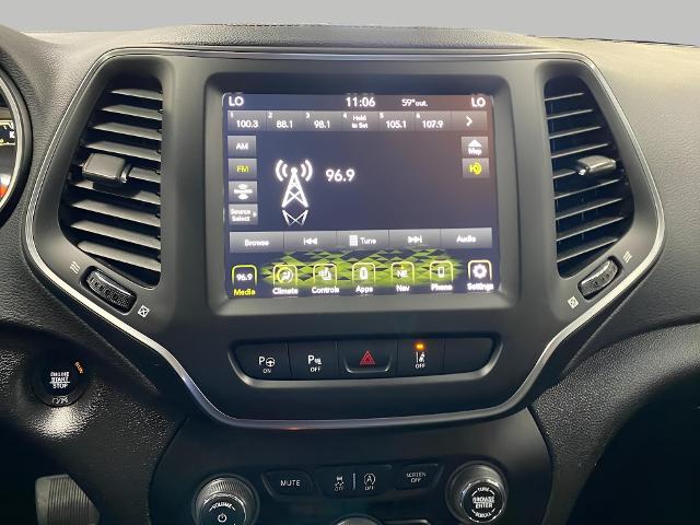 2023 Jeep Cherokee Vehicle Photo in APPLETON, WI 54914-8833