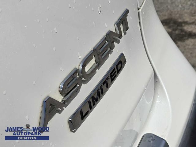 2020 Subaru Ascent Vehicle Photo in DENTON, TX 76210-9321