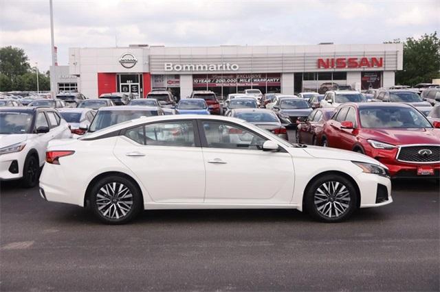 2024 Nissan Altima Vehicle Photo in Hazelwood, MO 63042