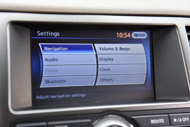 2015 Nissan Armada Vehicle Photo in Ballwin, MO 63011