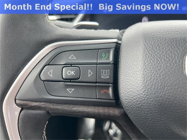 2023 Jeep Grand Cherokee L Vehicle Photo in GREEN BAY, WI 54304-5303