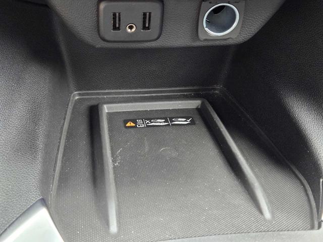 2022 Chevrolet Traverse Vehicle Photo in DENTON, TX 76210-9321