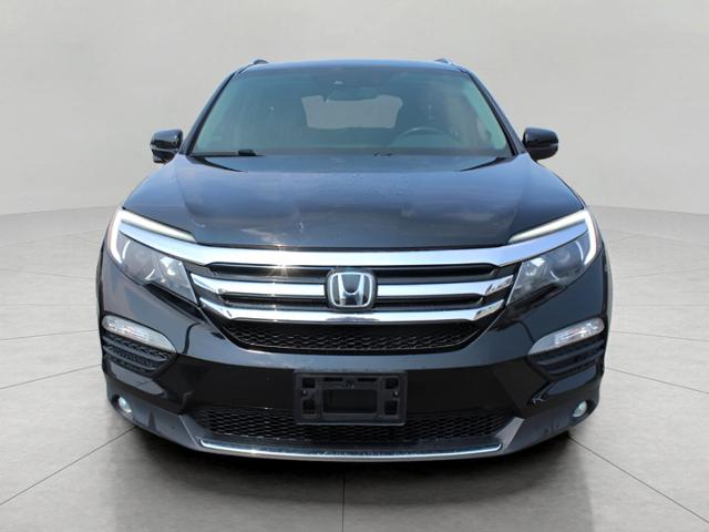 2017 Honda Pilot Vehicle Photo in Green Bay, WI 54304
