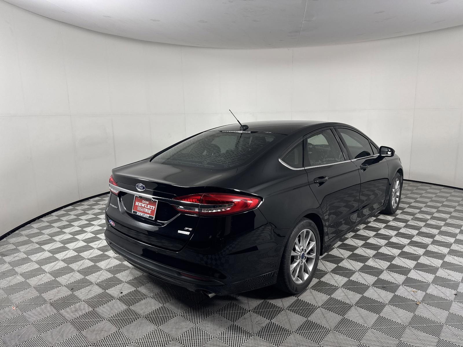 2017 Ford Fusion Vehicle Photo in GEORGETOWN, TX 78626-7508
