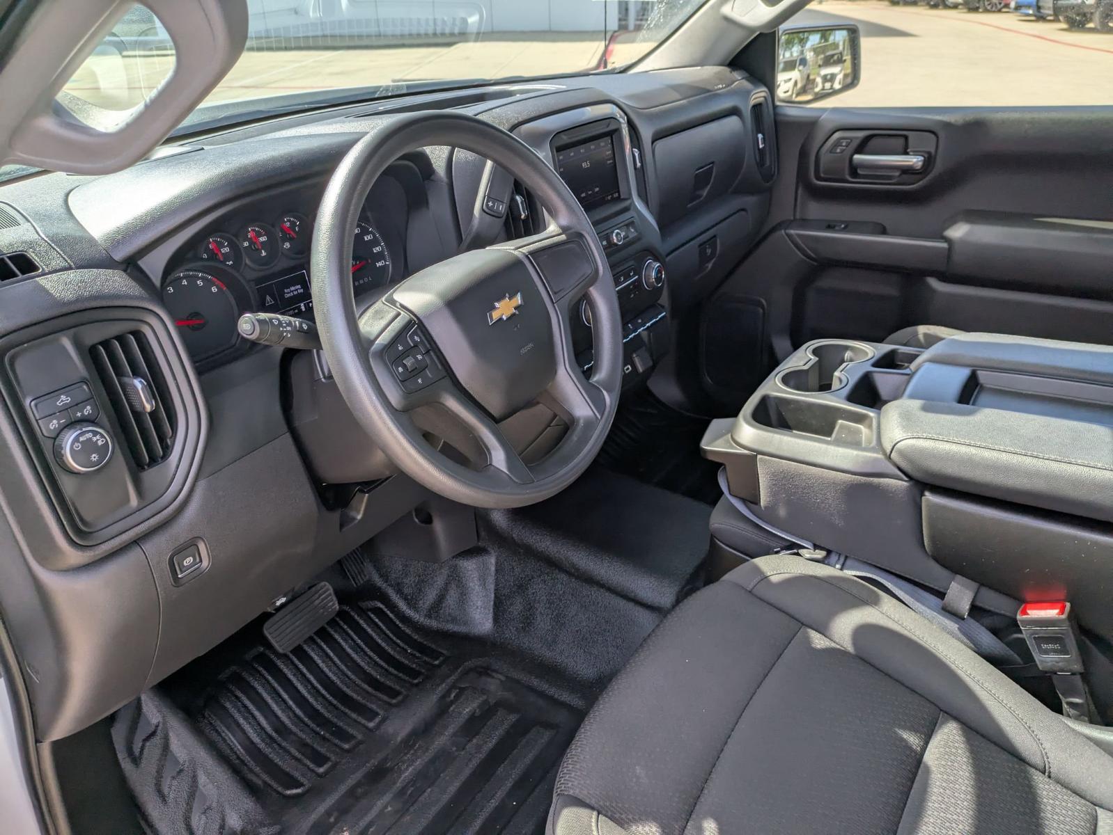 2024 Chevrolet Silverado 1500 Vehicle Photo in SELMA, TX 78154-1460