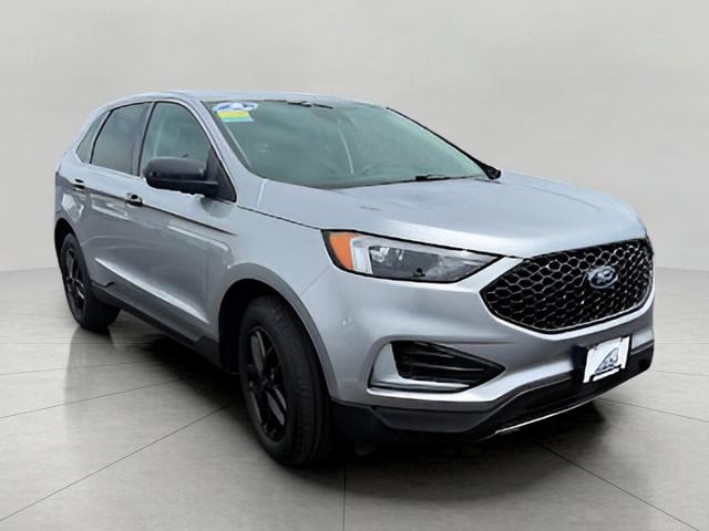 2024 Ford Edge Vehicle Photo in Neenah, WI 54956