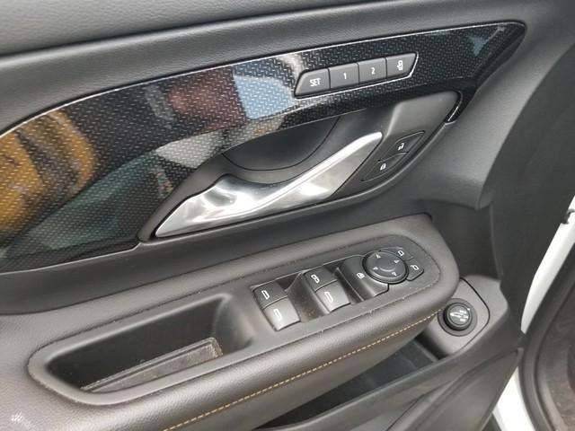 2022 GMC Terrain Vehicle Photo in ELYRIA, OH 44035-6349